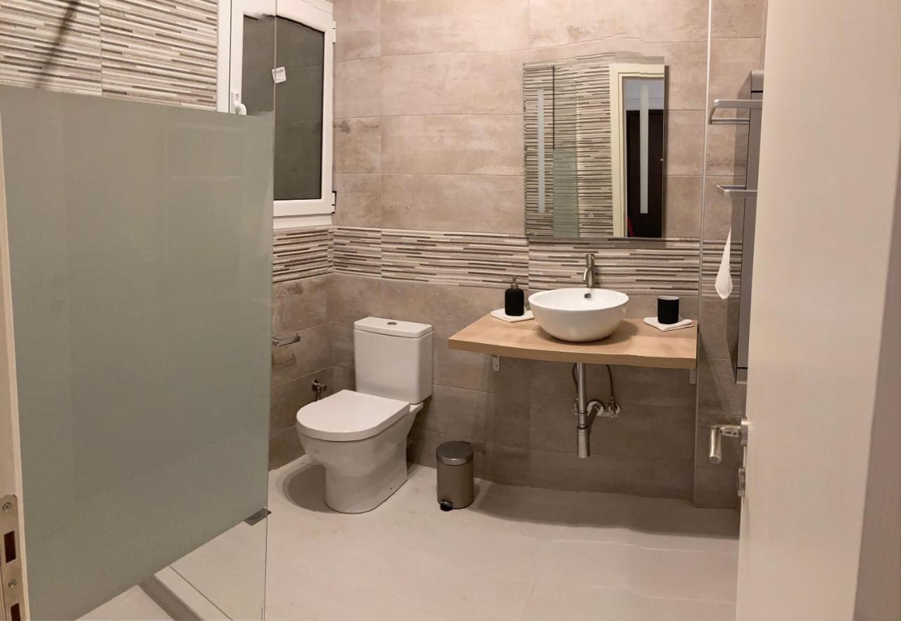 Acropolis Casa Historical Centre Top Floor Luxury Suite 150 Meters To Metro Aten Exteriör bild